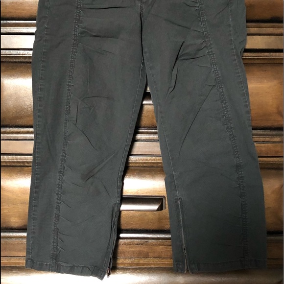 Pluss woman capris pants - Picture 2 of 11